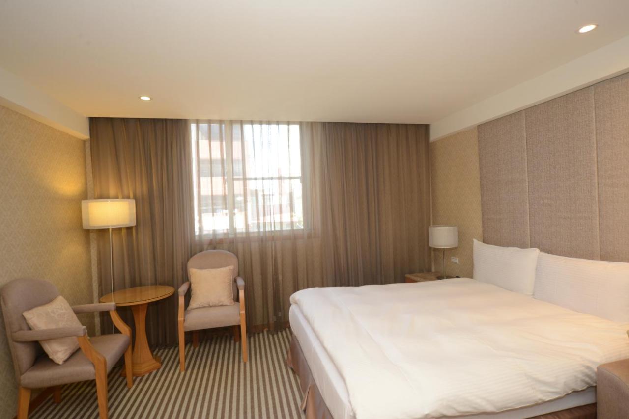 Apollo Hotel Puli Eksteriør bilde